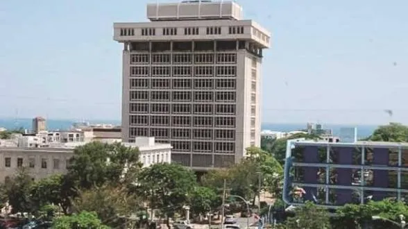 Consorcio le gana millonaria demanda al Banco Central