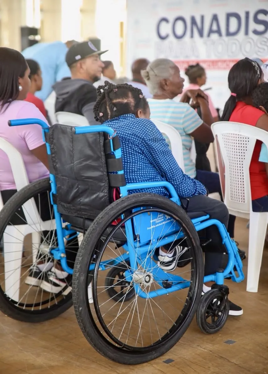 CONADIS Para Todos llega a Valverde Mao con servicios dirigidos a las personas con discapacidad y sus familias
