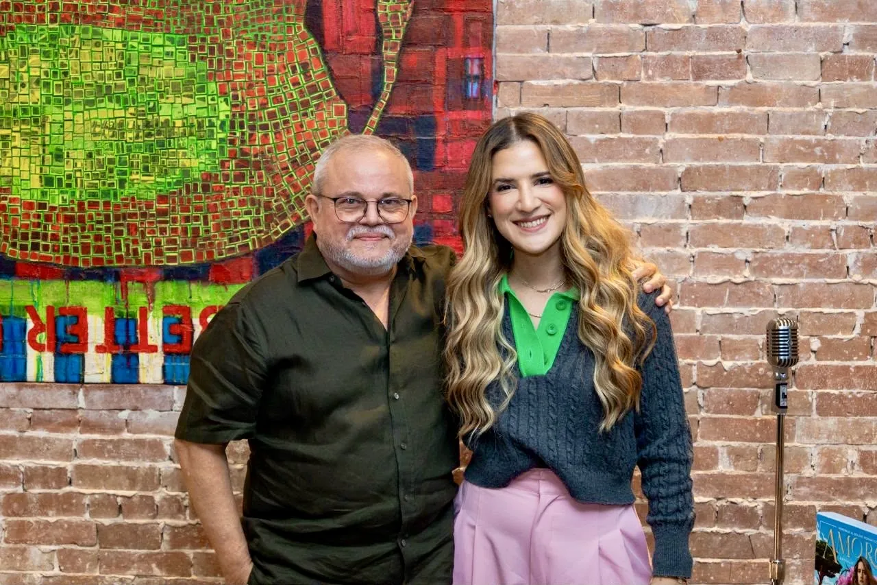 "Sin crítica no hay evolución": moda y cultura, dos generaciones que hablan el mismo idioma en Cinco Palabras