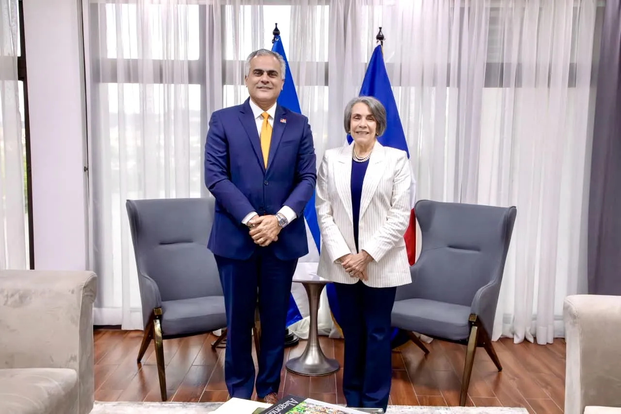 República Dominicana y Honduras avanzan en la homologación de 526 medicamentos para facilitar su ingreso al mercado hondureño 