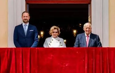 Haakon Magnus toma el trono noruego tras años de romper las reglas de la realeza