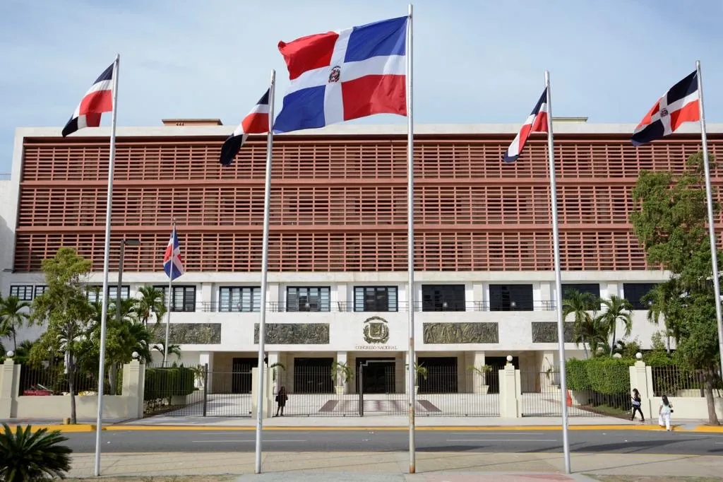Informe de la Cámara de Cuentas confirma buena administración de presupuesto en el Senado y publica informe sin salvedad ni hallazgos 