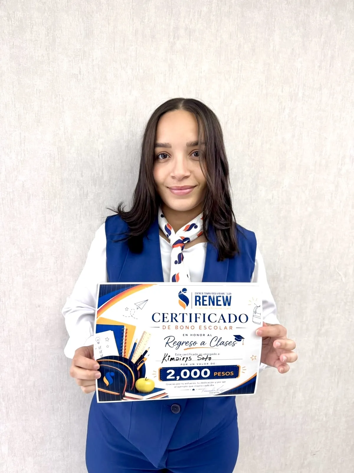 Renew entrega bonos escolares a hijos de sus colaboradores 