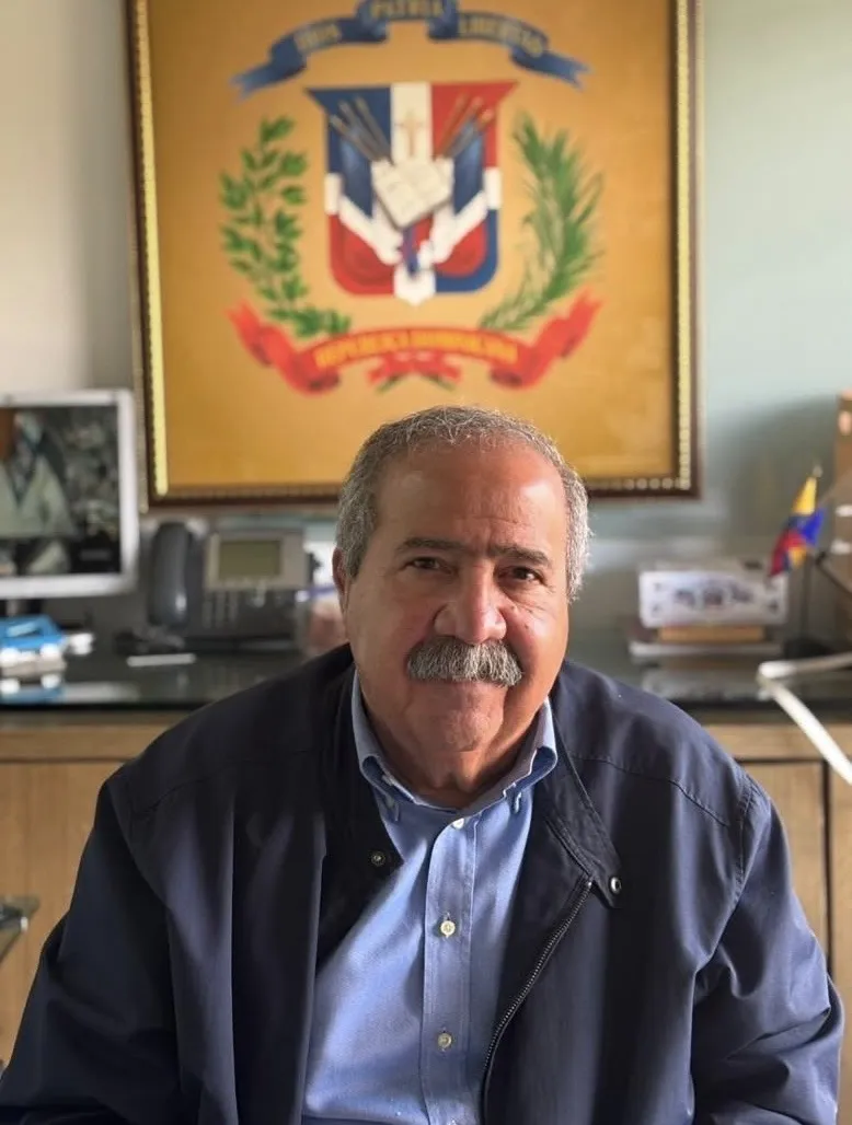 Dirigentes del PRM hacen llamado a unidad en Provincia Santo Domingo y ponderan a Tonty Rutinel Domínguez como candidato a senador 