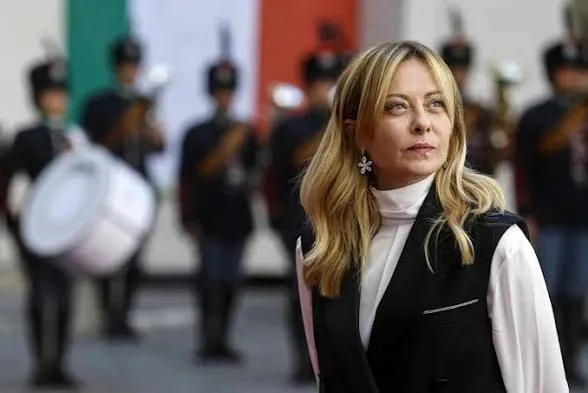 Meloni bate a Berlusconi: las claves del Gobierno más longevo de la República italiana