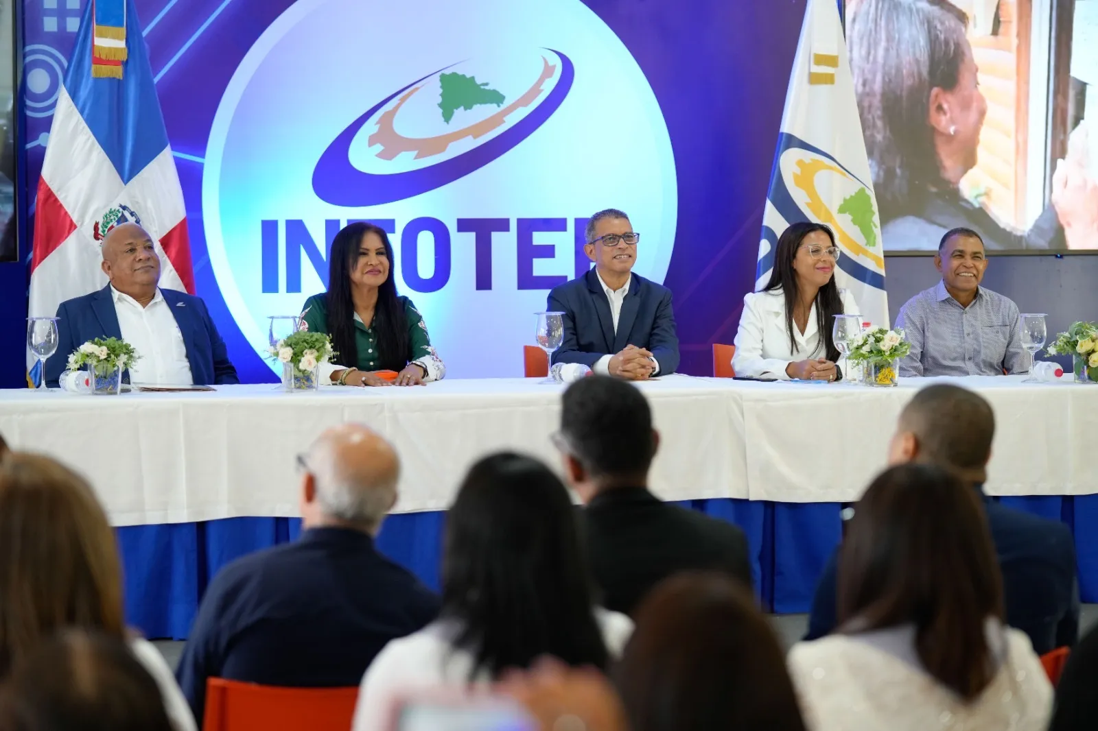 Certifican a 65 periodistas formados en Comunicación Estratégica en Salud 