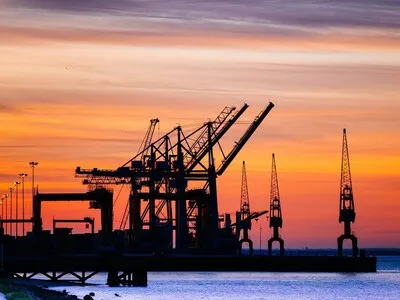 El petróleo de Texas cierra con una bajada del 3.2%