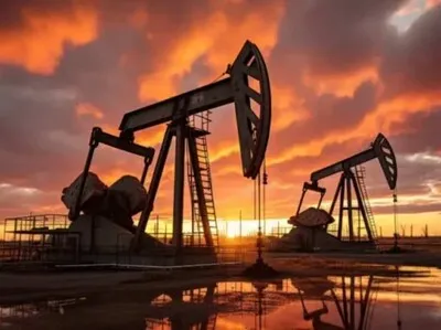 Las reservas de petróleo caen mientras la producción sigue en máximos