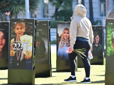 &iquest;Qué cambiaría en la UE con la nueva ley sobre niños y redes sociales?