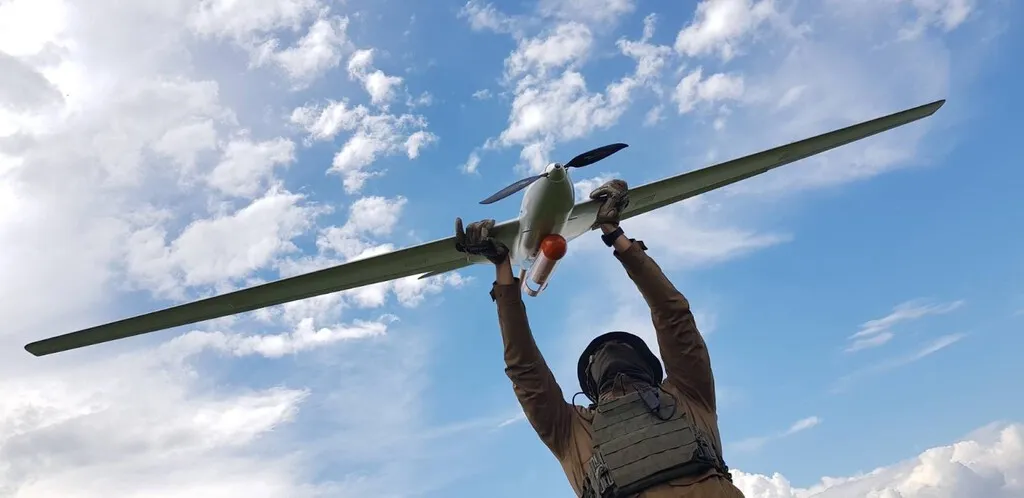 Ucrania lleva cuatro años cazando rusos con drones. Ahora ha convertido el desierto de África en un nuevo frente de la guerra