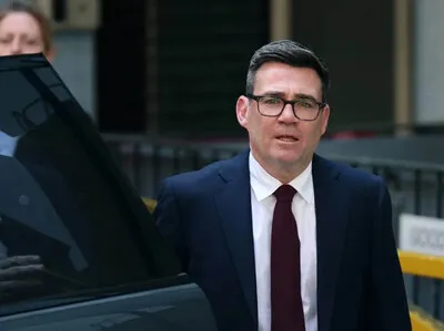 Andy Burnham felicita a Estados Unidos y Dinamarca por acuerdo sobre Groenlandia