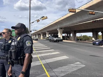 Migrante venezolano herido por disparos de ICE fue trasladado a un centro de detención