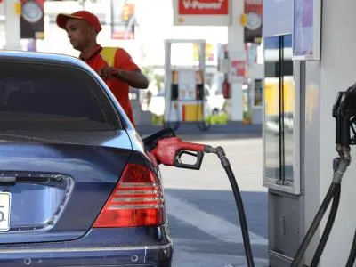 Los subsidios ayudan frente a la crisis petrolera, a pesar del reto de sostenerse en el tiempo