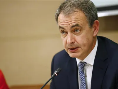 El juez da tres días a Zapatero para entregar documentación sobre sus joyas