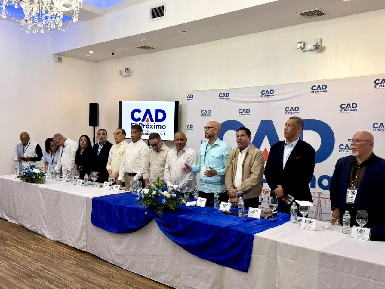 Equipo político de David Collado conforma estructura en las tres circunscripciones del exterior