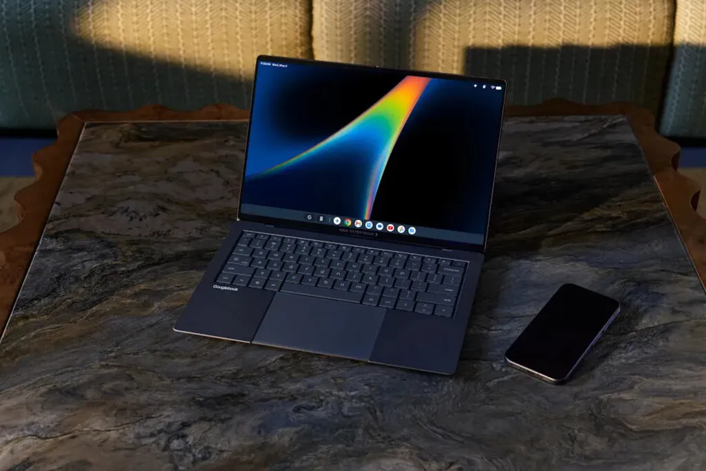 Ya son oficiales los primeros portátiles Googlebook: integración con Android y la promesa de competir contra el MacBook Neo