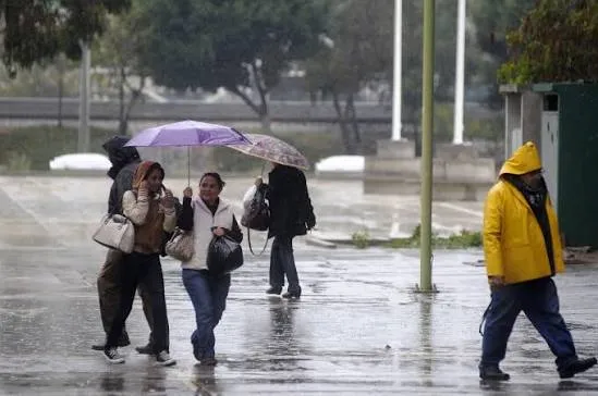 Vaguada provocará aguaceros, tormentas eléctricas y ráfagas de viento este miércoles