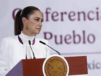 La economía mundial resiste en 2026 pero la incertidumbre permanece, advierte la OCDE