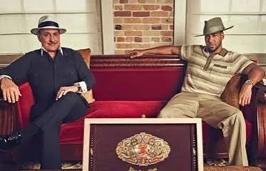 Romeo Santos y Carlos Fuente se unen para presentar "Por amor al tío"