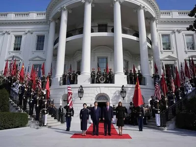 Trump recibe con todos los honores a Xi y asegura que China tampoco quiere barreras a la IA