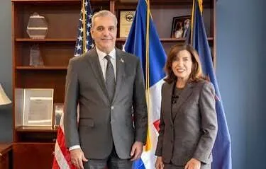 Abinader destaca capacitación de 40 dominicanos en gestión de emergencias en Nueva York