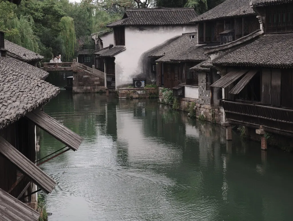 Hace 1.400 años en Wuzhen solo había agua y barro: hoy es la Venecia de China. El Gran Canal la metió en plena Ruta de la Seda