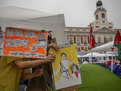 El desahucio de una anciana reabre el debate sobre la crisis de vivienda en Madrid