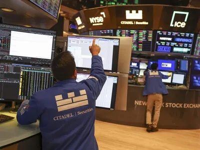 El petróleo de Texas baja un 2.21 % pendiente de avances diplomáticos sobre Oriente Medio