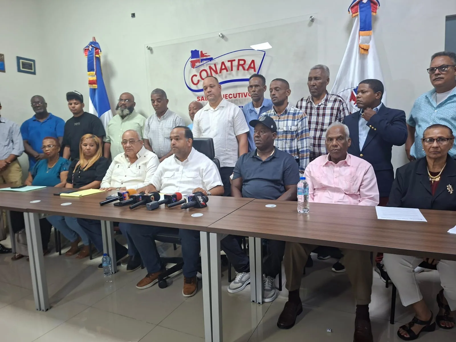Conatra saluda diálogo del gobierno y transportistas; pero sugiere otras medidas paliativas