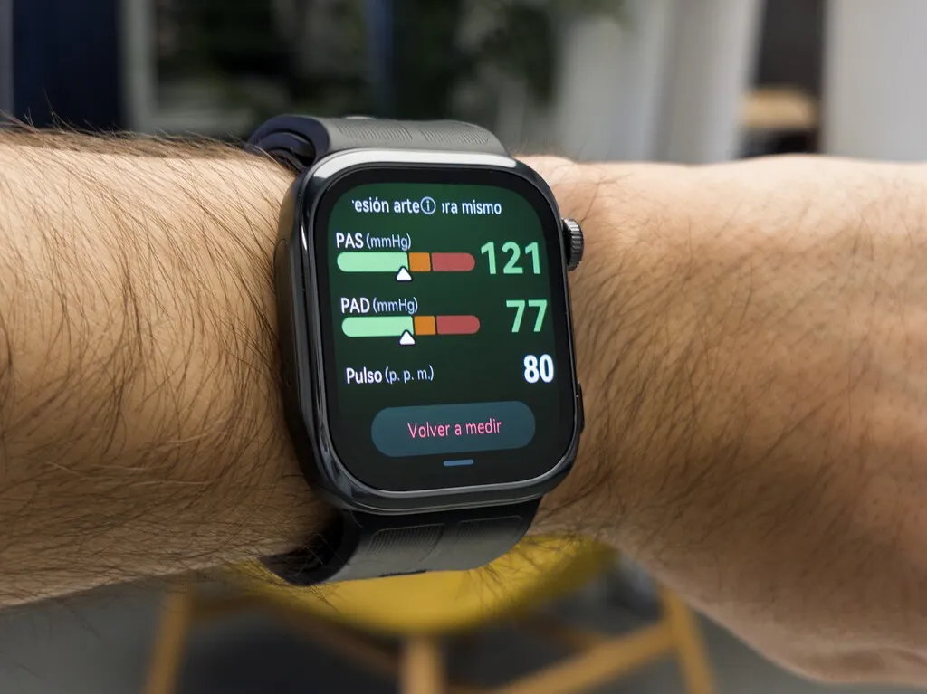 Huawei Watch D3, primeras impresiones: medir la tensión desde la muñeca nunca había parecido algo tan cotidiano