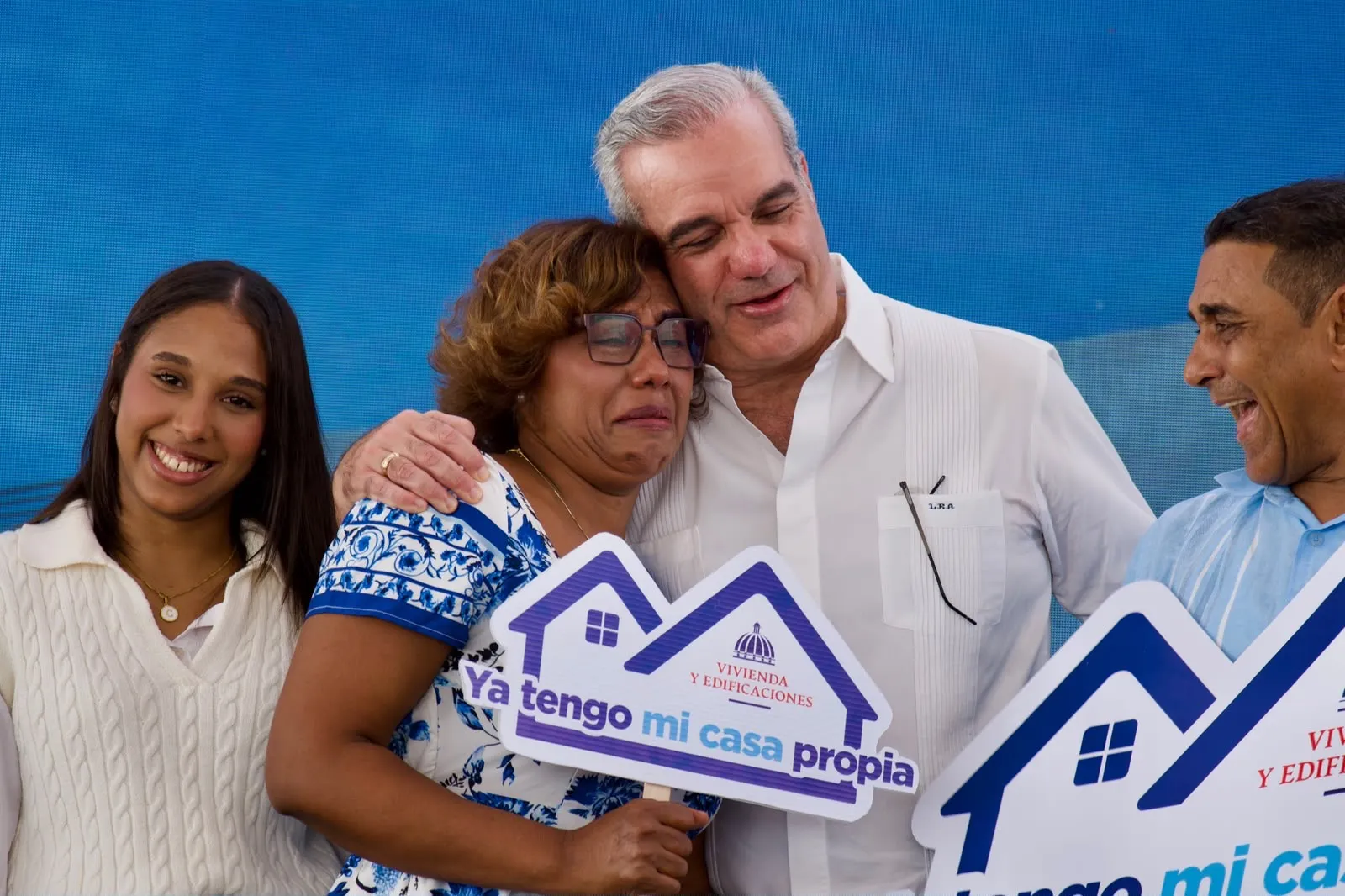 Presidente Abinader y ministro Jean Luis Rodríguez entregan segunda etapa del Residencial Laderas del Este en Guerra