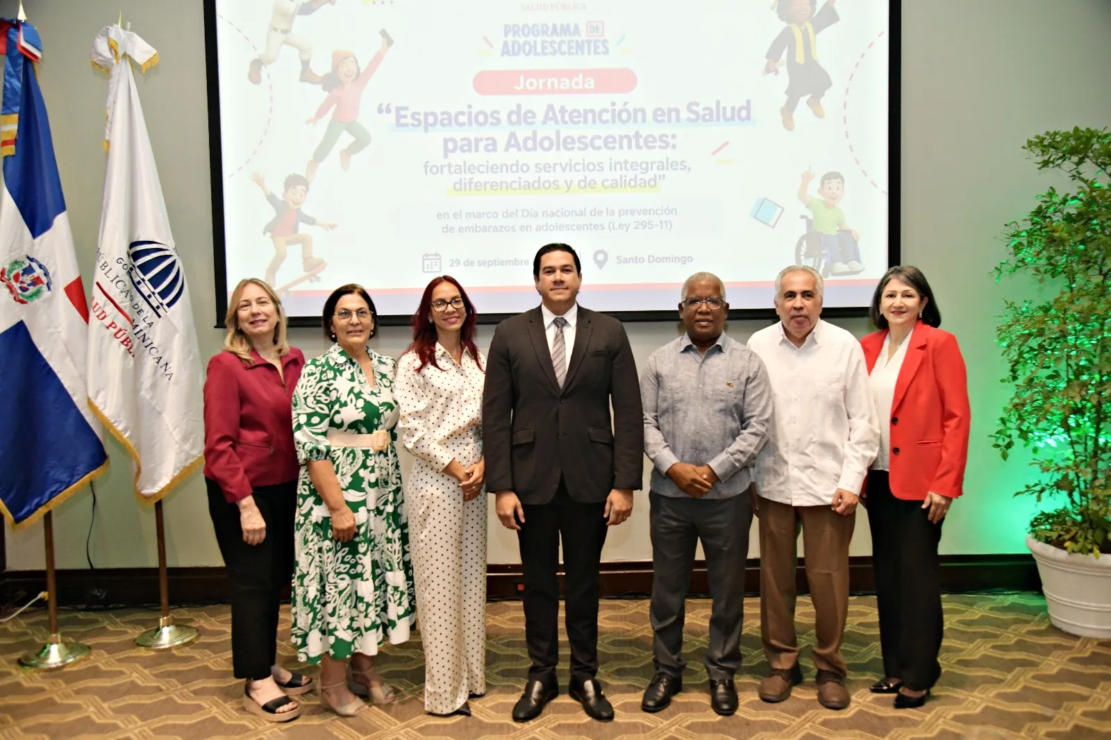Salud Pública destaca reducción de 55 % en la tasa de partos en adolescentes 