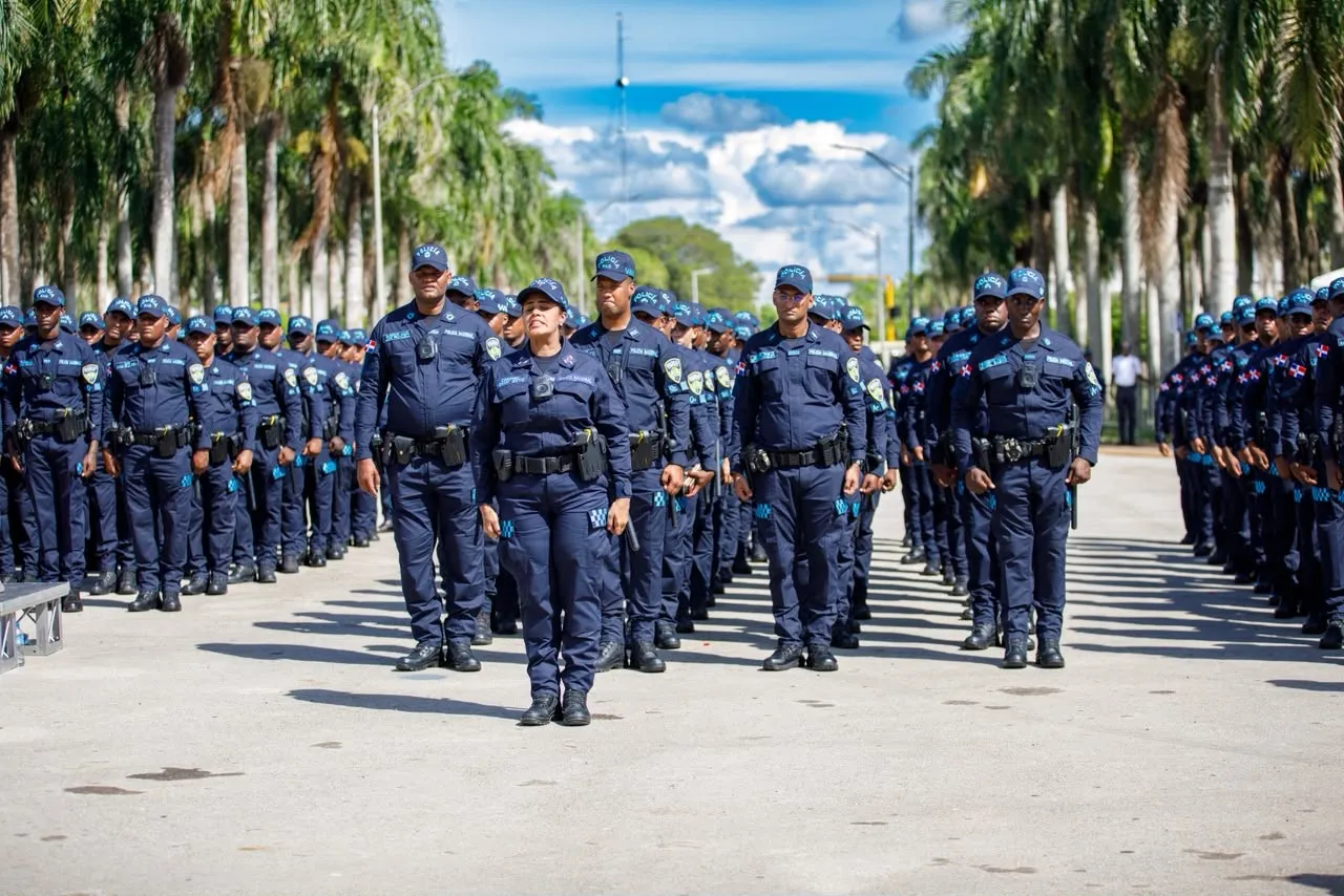 Presidente Abinader deja iniciado en La Altagracia despliegue del nuevo modelo de patrullaje con 990 agentes entrenados y equipados para continuar fortaleciendo la seguridad en la Región Este