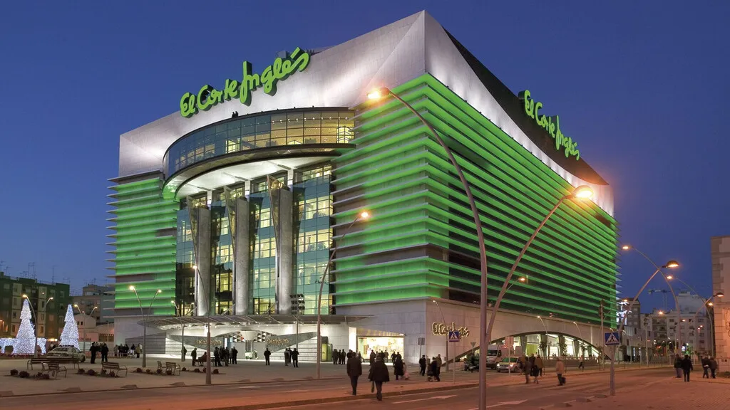 Liquidación de teles en el outlet de El Corte Ingles con marcas Samsung, Sony y LG