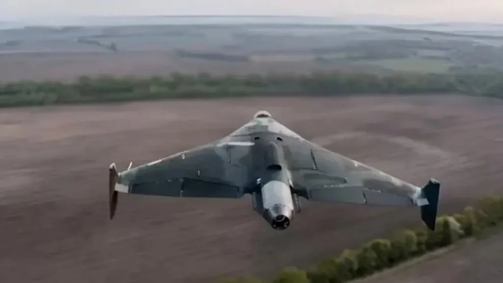 La guerra de drones de Ucrania acaba de superar una barrera insólita: drones persiguiendo a drones a velocidades de Fórmula 1