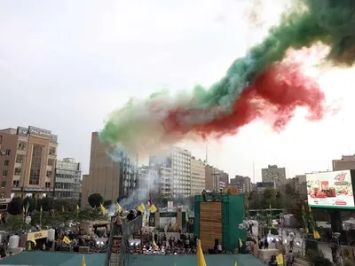 Irán dice que aún estudia la propuesta de EE.UU. transmitida por Catar