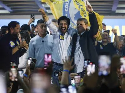 Aliado de Bolsonaro es reelegido como gobernador del estado S&atilde;o Paulo por amplia mayoría