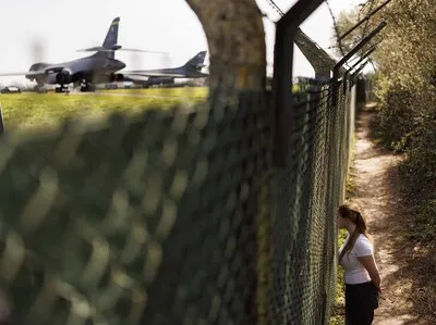 EE. UU. retira todos sus bombarderos de base aérea en Reino Unido tras incidente de seguridad