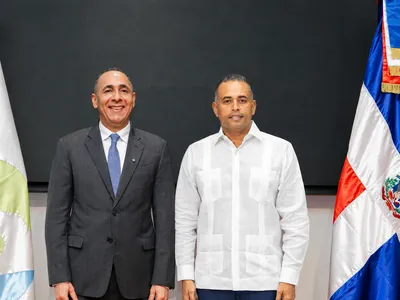 Aduanas aclara a miembros de Asocivu aplicación del DR-Cafta para importaciones de vehículos