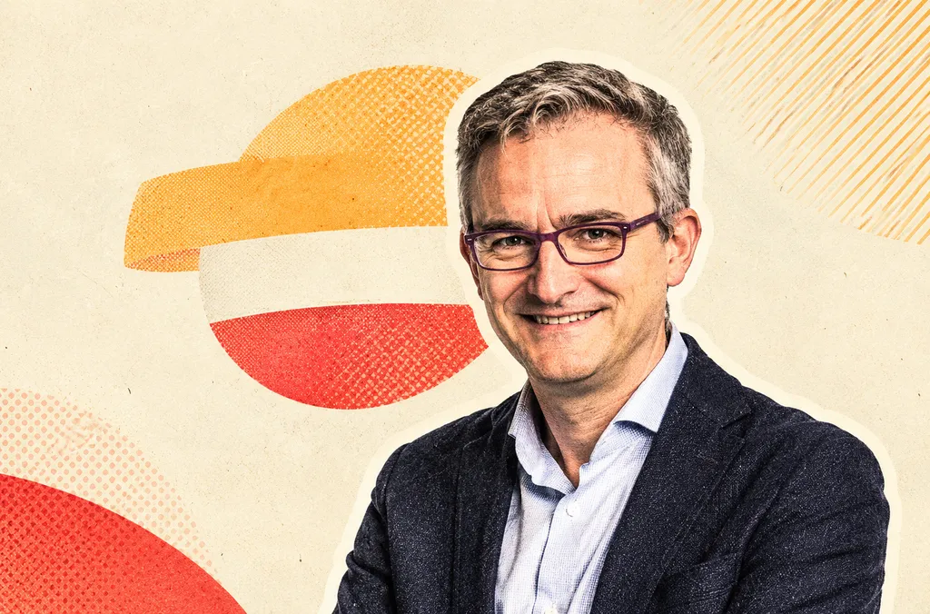Oliver Fernández, director de movilidad eléctrica en Repsol: "Hay riesgo de que la burocracia nos deje con estaciones de carga obsoletas"