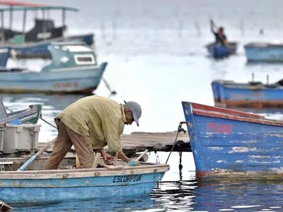 Puerto Esperanza, el pueblo pesquero de Cuba que cambió la esperanza por la supervivencia