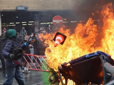 Trabajadores y estudiantes salen a protestar en Bélgica contra la política de ajuste del Gobierno