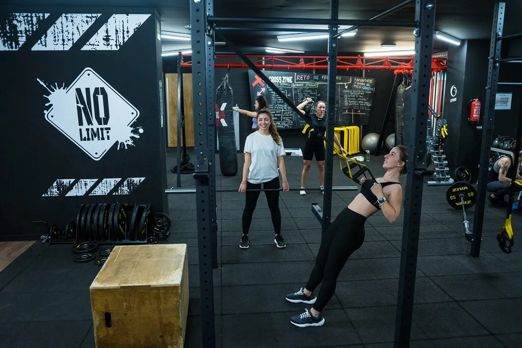 Competencia acaba de aprobar que cada vez más gimnasios de España sean en realidad el mismo gimnasio