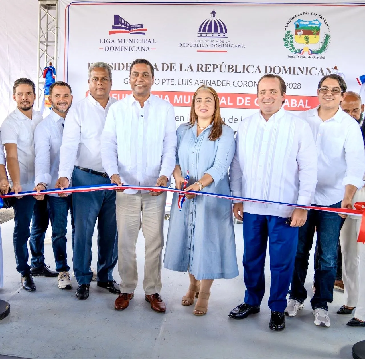 LMD destina más de RD$27 millones de pesos a obras y servicios municipales para la gente de Guayabal