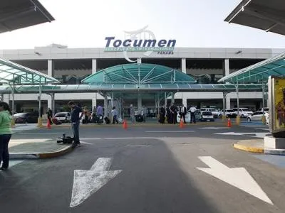 Aeropuerto Internacional de Tocumen reanuda actividades después del terremoto en Panamá