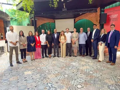 Suscriben acuerdo para fortalecer el diálogo sobre energías renovables en RD y otros países