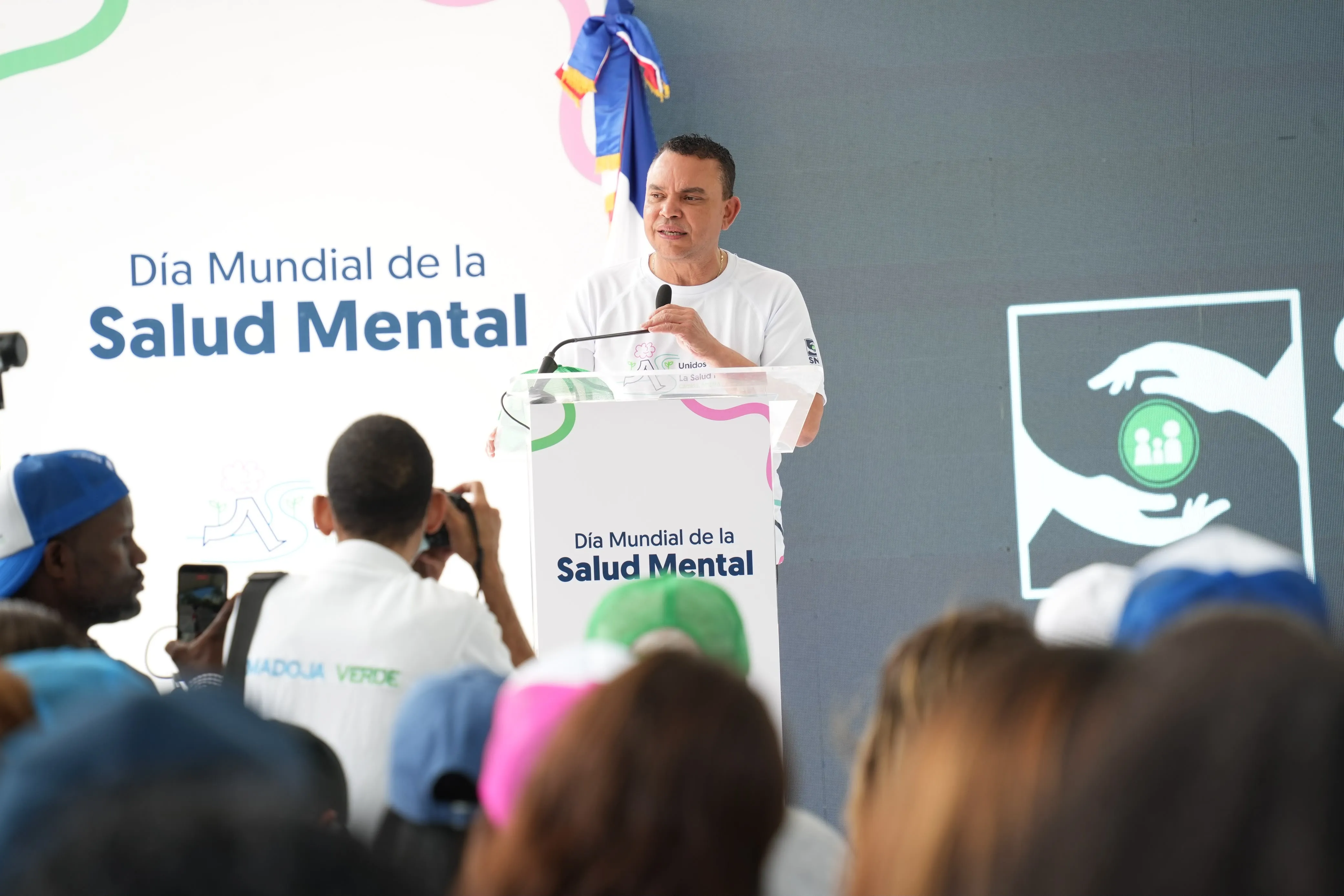 SNS realiza primera caminata por la salud mental y destaca aumento de camas para atención especializada