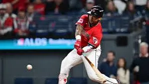 José Ramírez conecta cuadrangular de dos carreras y los Guardianes pasan a la serie de campeonato