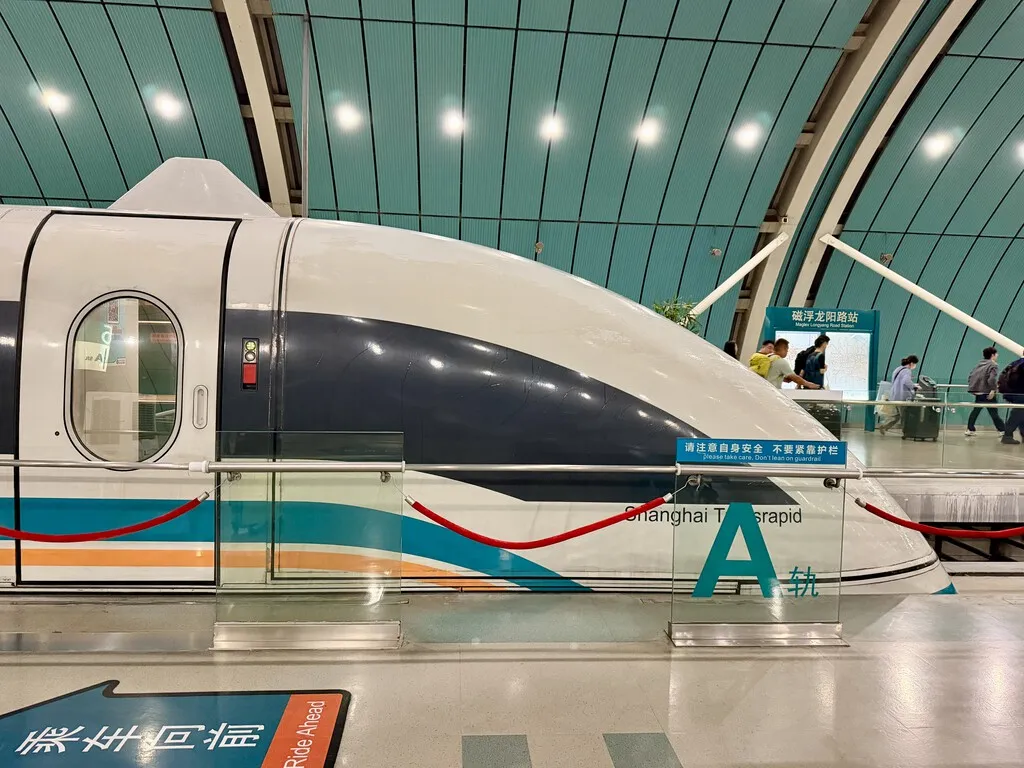 He viajado en el primer y único maglev comercial de alta velocidad del mundo: del centro de Shanghai al aeropuerto en 7 minutos