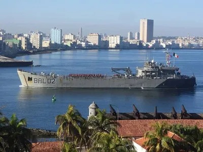 Cuba niega vínculos con 90 cargamentos de combustible interceptados por EE.UU.